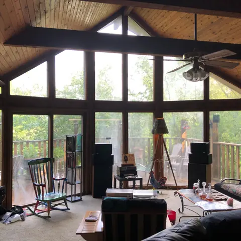 Sunroom wall of glass
